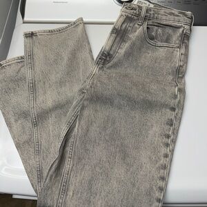 Abercrombie & Fitch Women's Gray Straight Leg Jeans